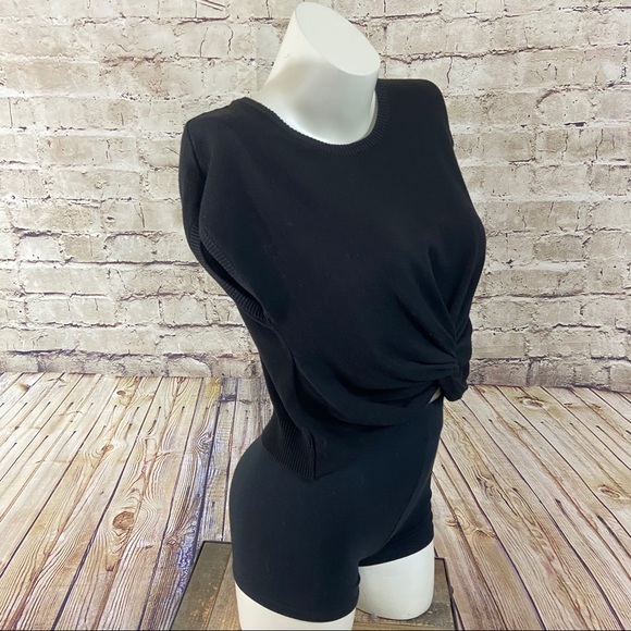 Black short sleeve tie front top size small - Picture 6 of 11